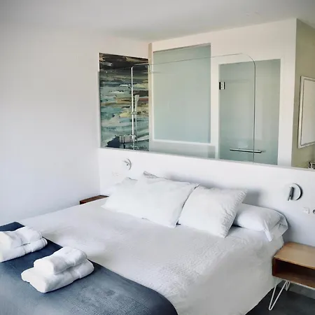 Atalanta De La Vera *